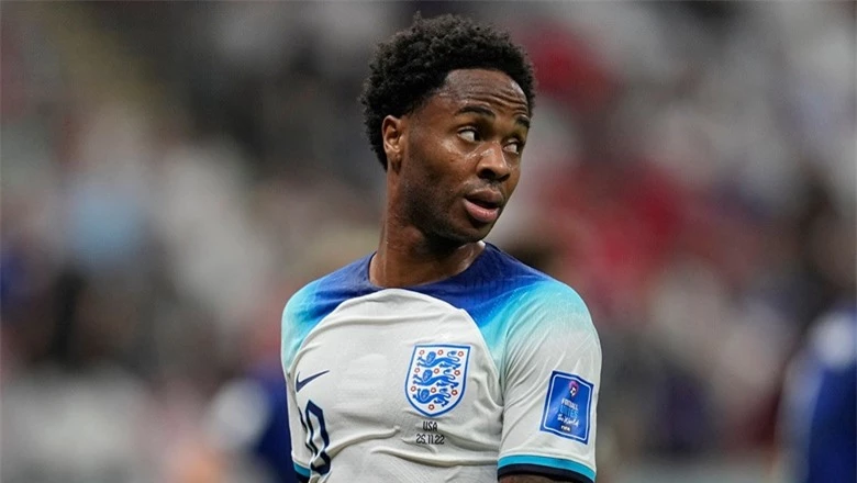 Sterling tiết lộ có thể không tiếp tục đá World Cup 2022 cùng ĐT Anh - Ảnh 1