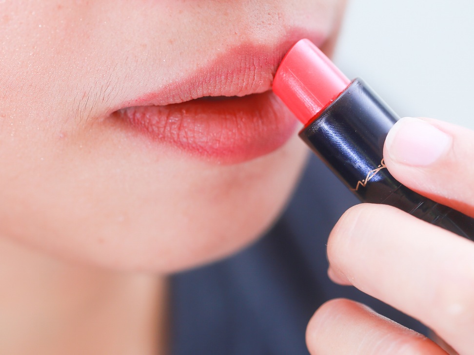 Tô son theo cách này khiến bạn trở thành thảm họa