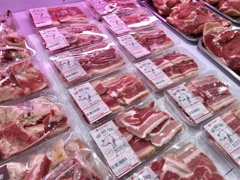 Bộ Công Thương nói gì về nhập khẩu thịt lợn và thịt gia cầm?