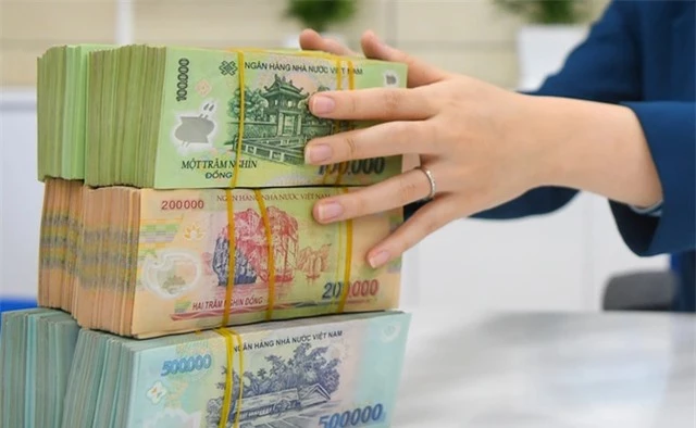 Nới room tín dụng 1,5 - 2%: Vì sao không nhiều hơn, không ít hơn? - Ảnh 2.