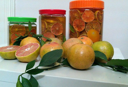 Mách bạn cách ngâm chanh đào mật ong cực chuẩn để chữa ho