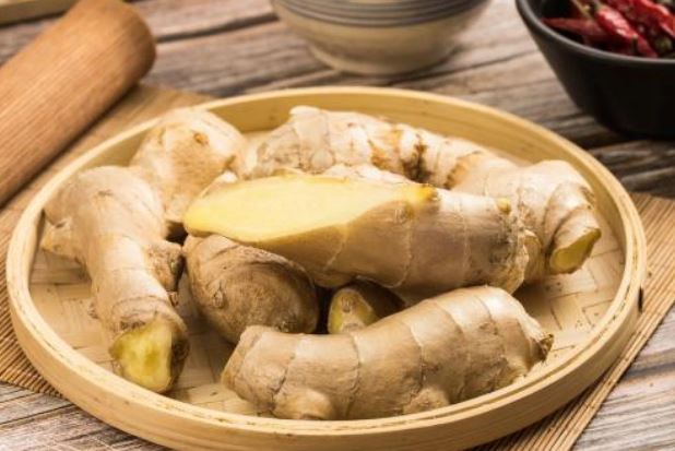 Mùa đông ăn gừng rất tốt nhưng có 7 nhóm người tốt nhất không nên ăn