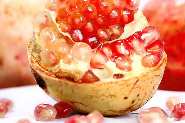 Những lợi ích bất ngờ của quả lựu với sức khỏe