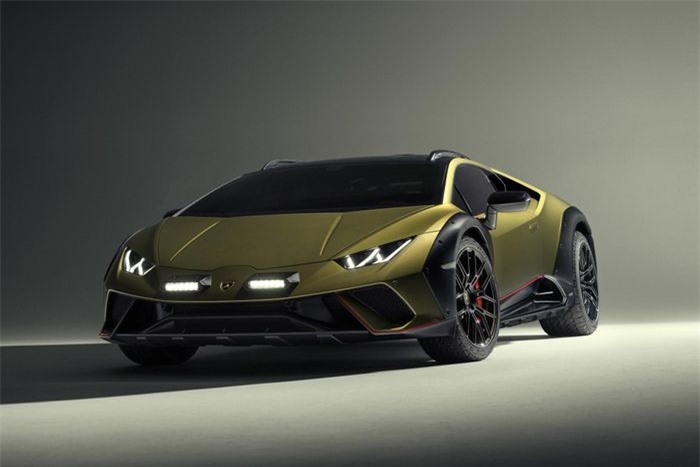  Sau 3 năm kể từ ngày giới thiệu bản concept, Lamborghini Huracan Sterrato chính thức xuất hiện, mang đến một lựa chọn hấp dẫn cho những tín đồ của thương hiệu đến từ Italy. 