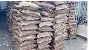 An Giang: Phát hiện xe tải chở trên 13,7 tấn đường và phụ gia nghi nhập lậu