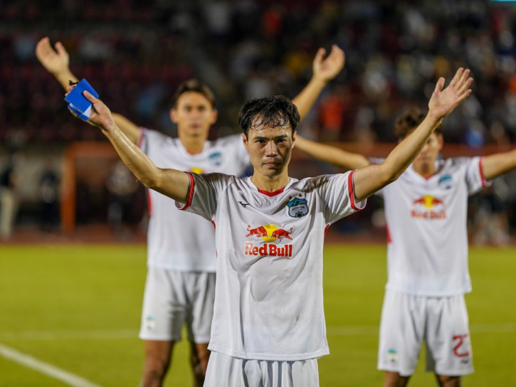 Lý do Văn Toàn rời HAGL, tới Hàn Quốc chơi bóng ở giải hạng 2