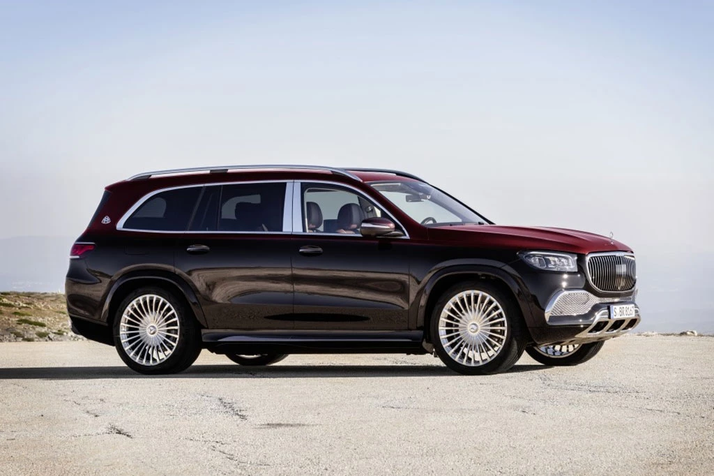 Mercedes-Maybach GLS 600 4MATIC tăng giá 380 triệu đồng.