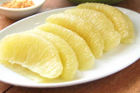 Ăn bưởi sai cách hại dạ dày khiến bạn đón bệnh vào người