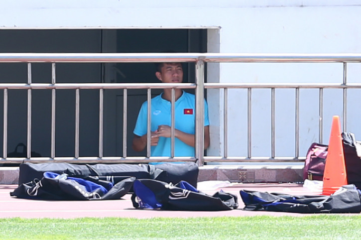 2 tuyển thủ Việt Nam bị ngộ độc thực phẩm trước ngày về Hà Nội