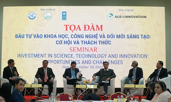 Đầu tư tư nhân vào khoa học công nghệ còn thấp