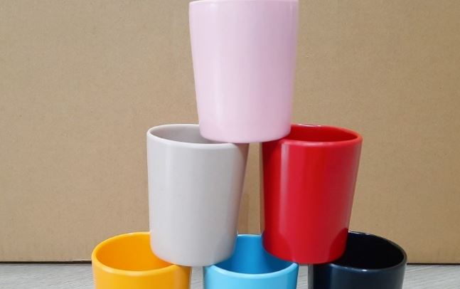 Mua cốc uống nước không nên chọn 3 loại này, coi chừng rước bệnh vào thân