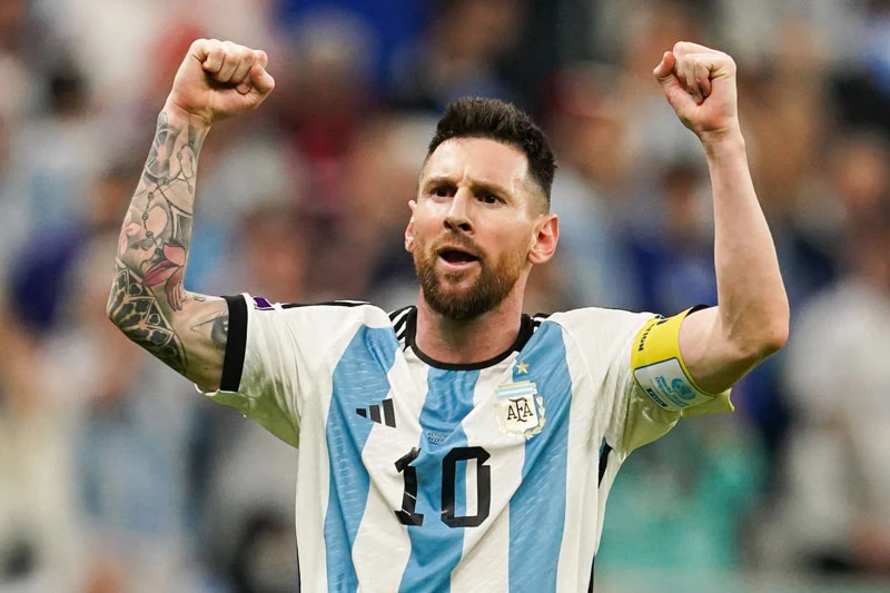 Tiền đạo: Lionel Messi (Argentina).