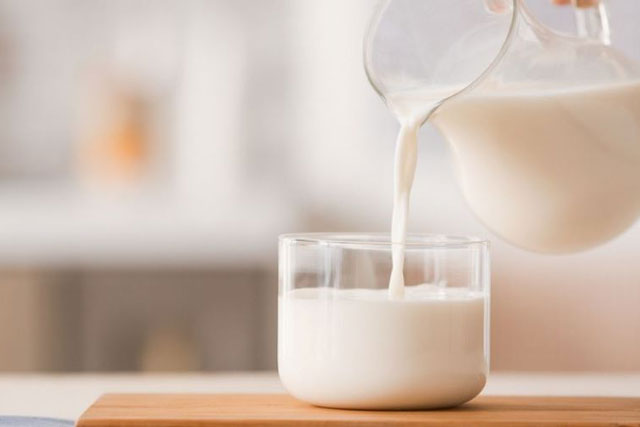 6 thực phẩm cấm kỵ không nên dùng chung với sữa