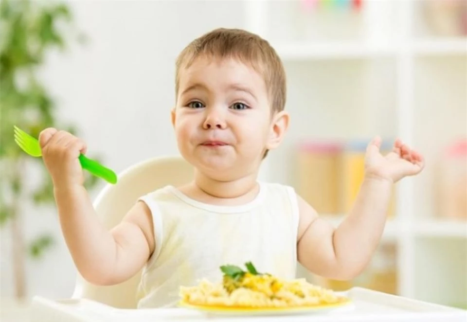 Top 7 thực phẩm khiến trẻ hạn chế tăng chiều cao