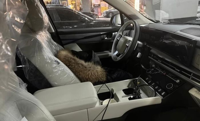 Hé lộ hình ảnh nội thất Hyundai Santa Fe thế hệ mới