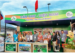 Cần Thơ tham gia Lễ hội Biển lần thứ 9 tại Campuchia 