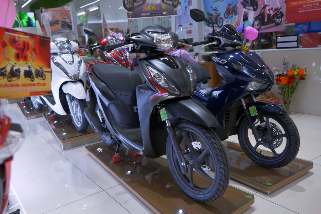 Cận cảnh Honda Vision 2023 phiên bản đắt nhất tại Việt Nam