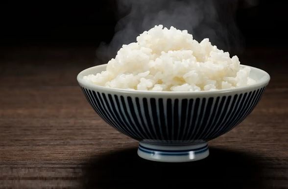 Chuyên gia cảnh báo: Kiêng cơm quá đà có thể gây hại sức khoẻ