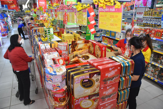 Nhu cầu sắm Tết bắt đầu tăng
