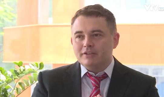 Kinh nghiệm quốc tế khi áp dụng Basel III của ngân hàng