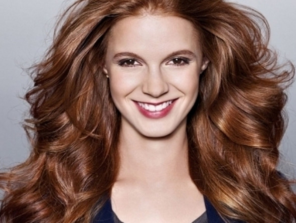 Mẹo nhỏ giúp tóc xoăn bồng bềnh không xơ gãy