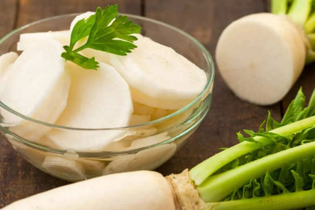 Tránh ăn những thực phẩm này với củ cải