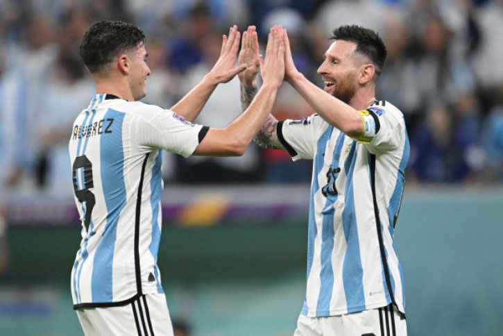 4 điểm nhấn sau trận bán kết giữa Argentina - Croatia: Tôn vinh Messi và Alvarez