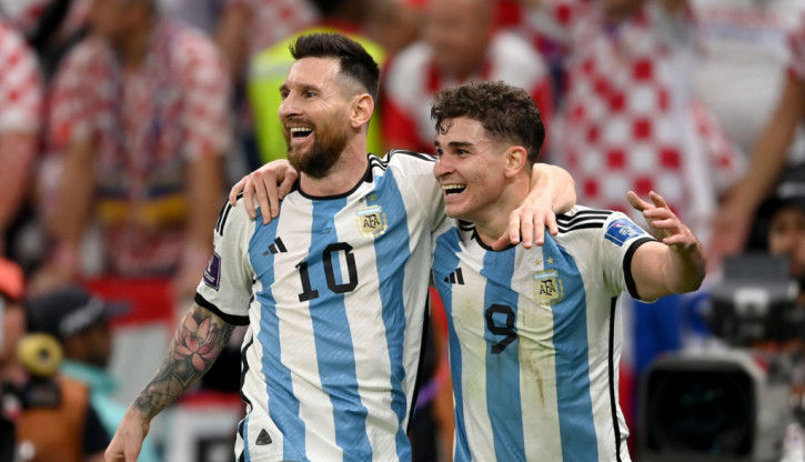 Messi làm điều chưa từng có ở tuổi 35, hàng loạt huyền thoại ngả mũ thán phục