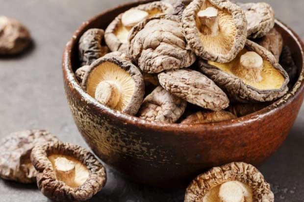 Viện sĩ 60 năm nghiên cứu về mạch máu: Ăn 3 thứ giá rẻ mỗi ngày, cả đời không lo mỡ máu, đột quỵ