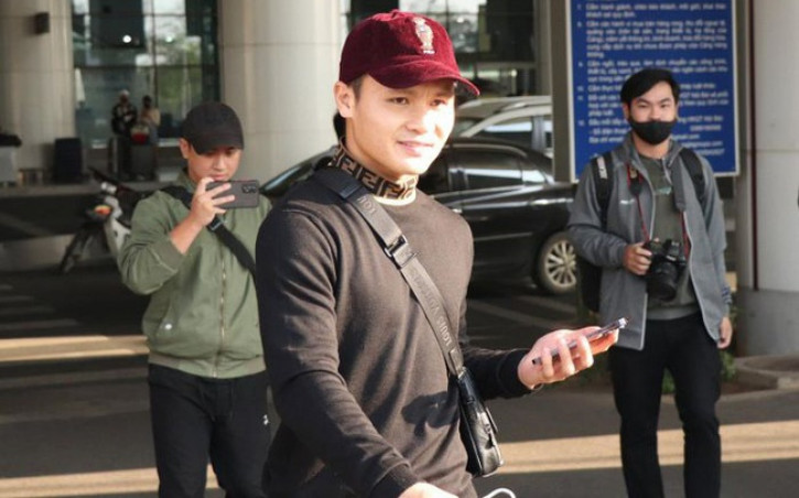 Quang Hải tái xuất, HLV Park thêm 'đau đầu' khi lựa chọn nhân sự