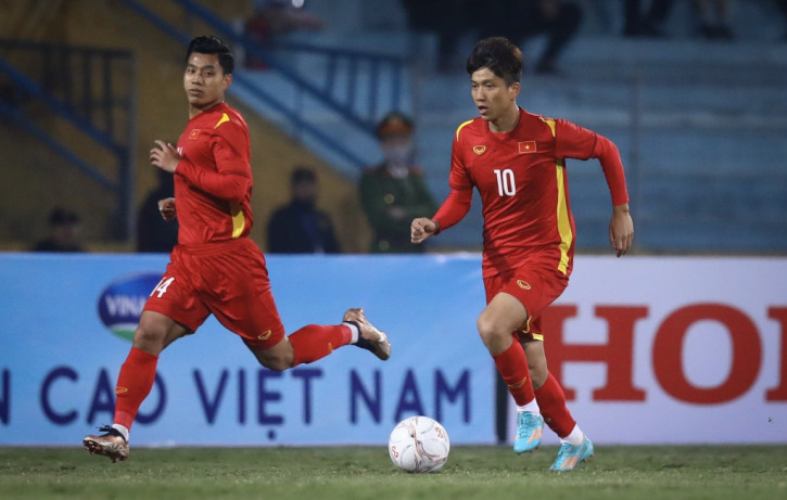 Cầu thủ nào tiếp quản áo số 10 của Công Phượng tại ĐT Việt Nam?