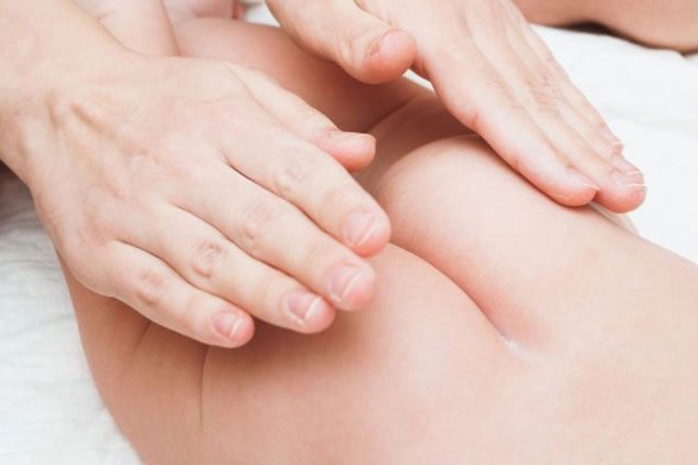 10 mẹo tại nhà trị hăm tã ở trẻ sơ sinh và trẻ nhỏ