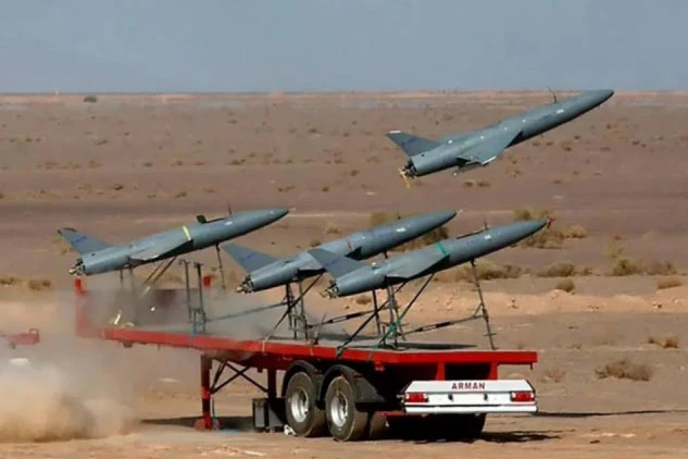 Các UAV Arash-2 của Iran rời bệ phóng. Ảnh: Eurasian Times.