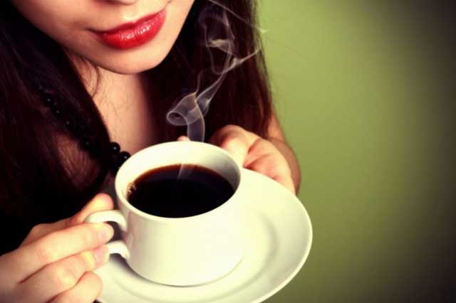 5 kiểu uống cà phê rút ngắn tuổi thọ của bạn, thay đổi trước khi quá muộn