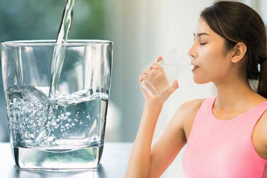 4 tín hiệu sau khi uống nước chứng tỏ gan thận của bạn đang bệnh nặng, dễ đoản thọ