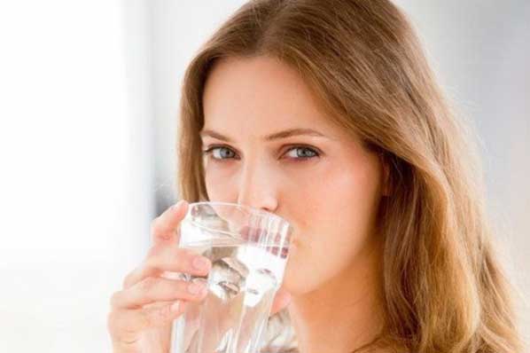 Uống 1 ngụm nước đúng vào khung giờ vàng này, cả đời không lo bệnh tật lại giữ dáng, đẹp da hiệu quả