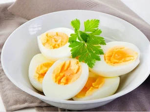 Không muốn phải hối hận thì những người này không được ăn trứng