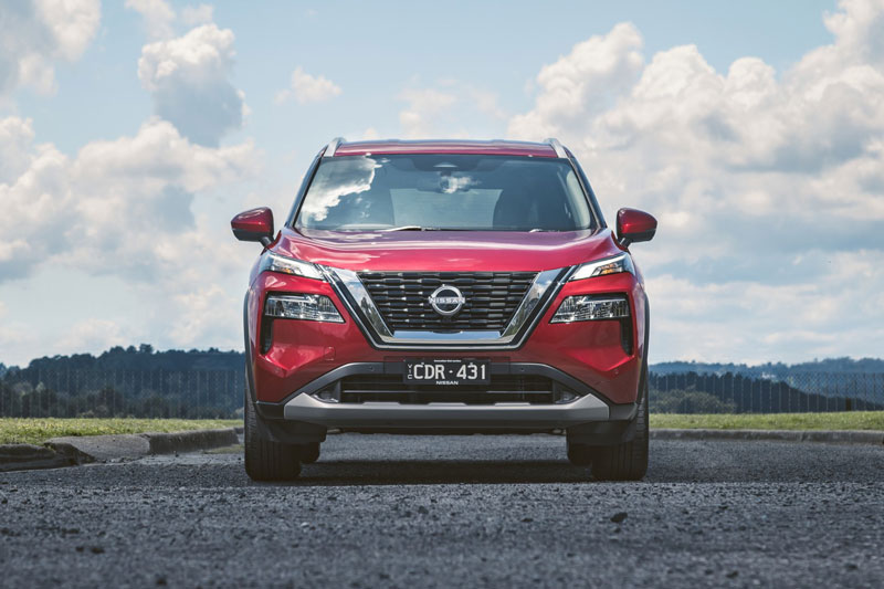 Nissan X-Trail 2023 chốt giá hơn 25.000 USD