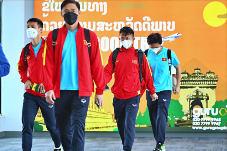 Tiền vệ HAGL gặp sự cố, suýt bỏ lỡ trận Việt Nam vs Lào