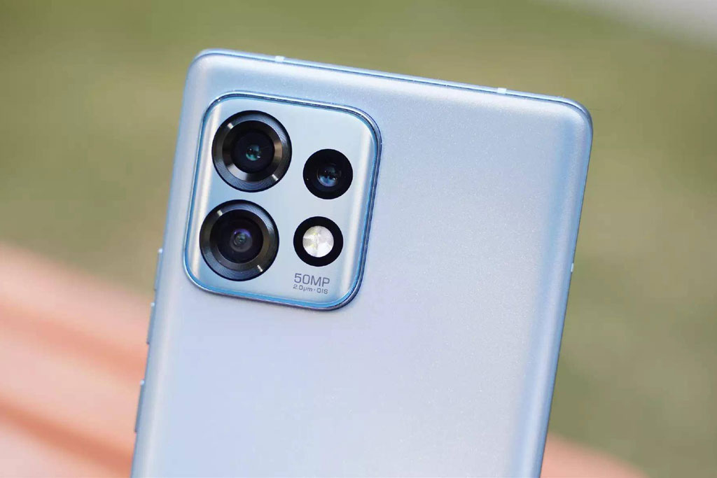 Smartphone chống nước, chip Snapdragon 8 Gen 2, RAM 12 GB, sạc 125W, giá ‘mềm’