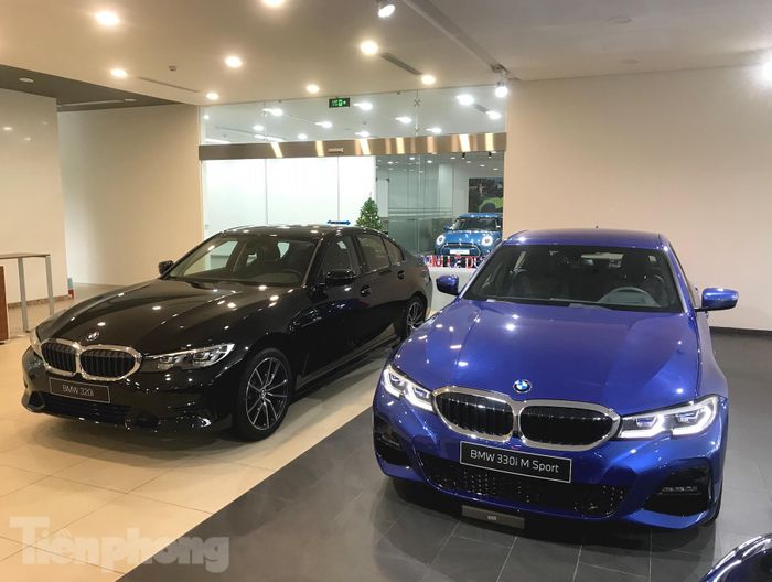 Lắp ráp tại Việt Nam, hàng loạt xe BMW giảm giá mạnh