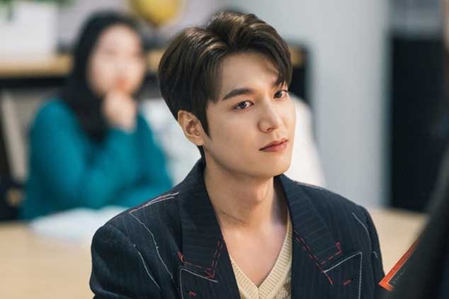 Khoa học chứng minh: Phụ nữ chăm ngắm trai đẹp nhận đủ lợi ích, từ dưỡng da đến kéo dài tuổi thọ