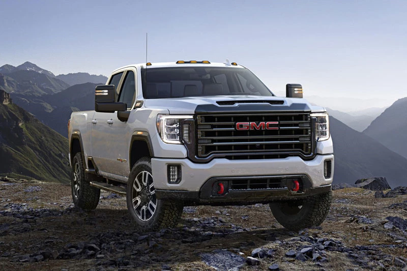 10. GMC Sierra (doanh số: 203.205 chiếc).