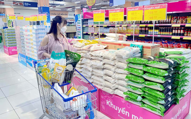 Hàng Việt chiếm ưu thế trong giỏ quà Tết