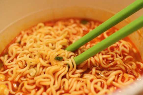 Thói quen ăn sáng khiến bạn tăng cân vù vù