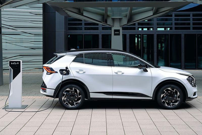 Top 10 SUV Plug-In Hybrid đáng tin cậy nhất năm 2022: Kia Sportage đầu bảng