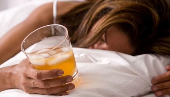 5 thời điểm tuyệt đối không nên ngủ kẻo hao tổn sức khỏe