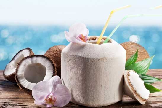 Uống nước dừa kiểu này còn hại hơn uống thuốc độc, nhiều người vẫn mắc phải mà không biết