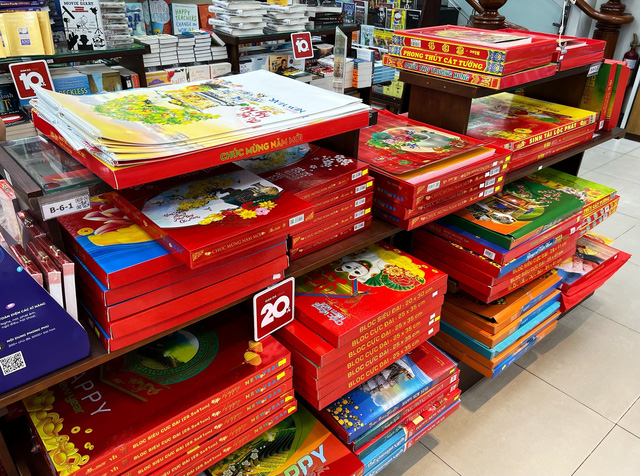 Ảm đạm thị trường lịch Tết 2023