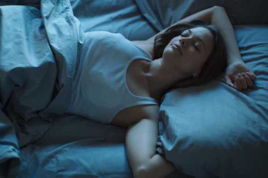 Cứ ngủ theo cách này, cân nặng đến mấy cũng giảm trong "nháy mắt", vừa khoẻ người lại đẹp da